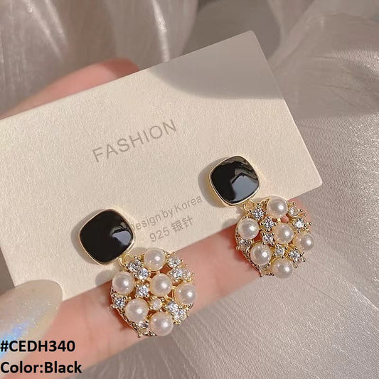 Royal Blue & Gold-Toned Teardrop Crystal Earrings